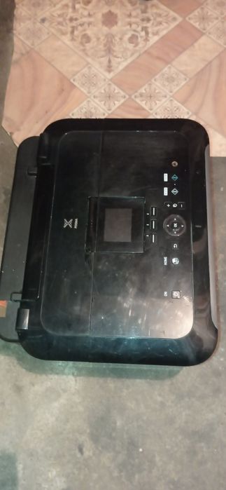Продам цвітний прінтер,сканер Canon pixma