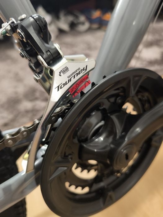 Bicicleta BTT MOMA ROCK 26” – Sem uso – Shimano 21V