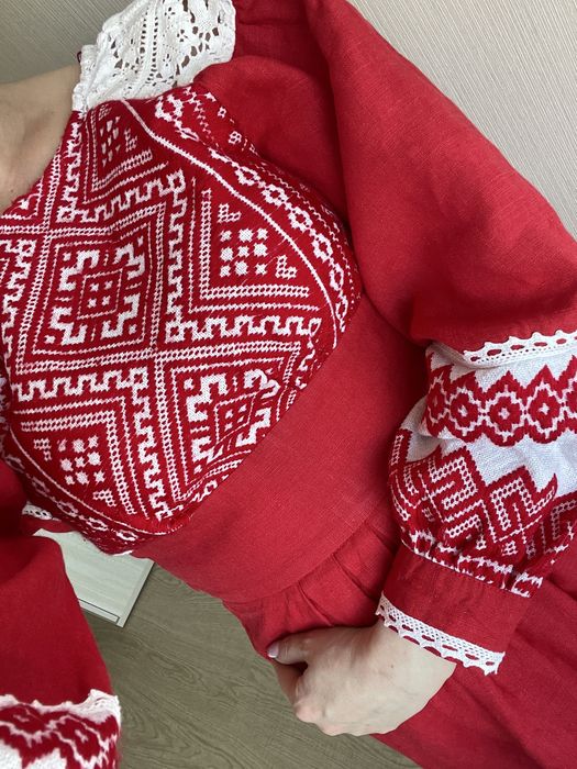 Вишивана сукня 100% льон