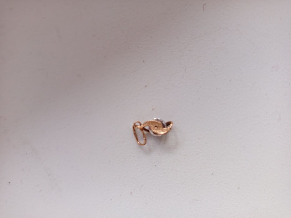 Кулон золотой 0,78г