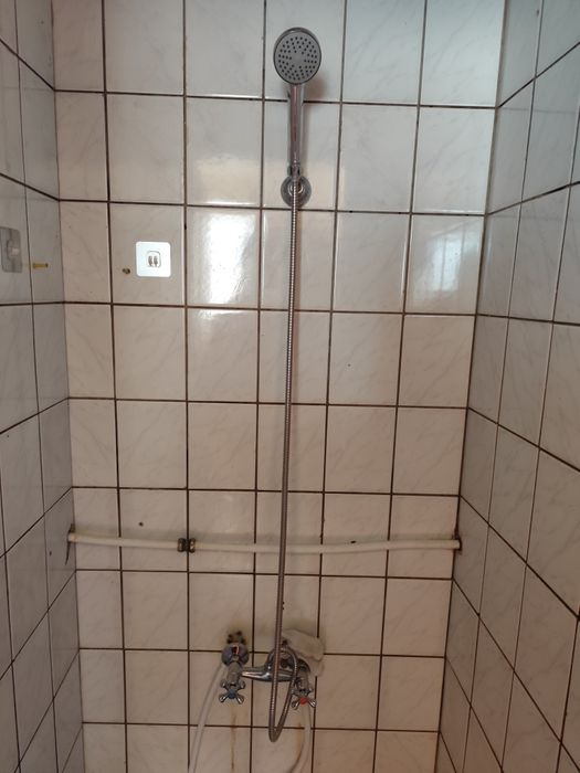 Продам Дім  місто. Білики  Полтавська обл.з гаражем під СТО.