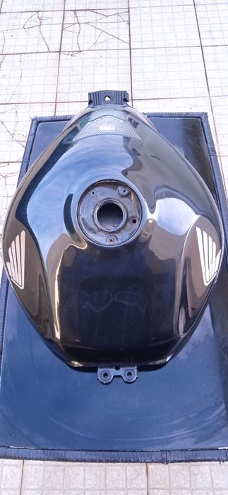 Carnagensl (depósito combustível 150€)para Honda CBR 900(sc33)