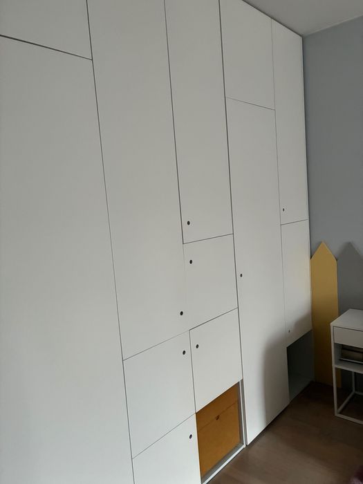 Szafa/biała/zabudowa