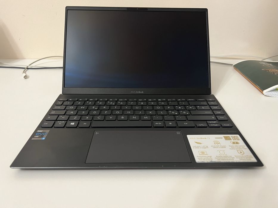 Ноутбук ASUS ZenBook UX325EА