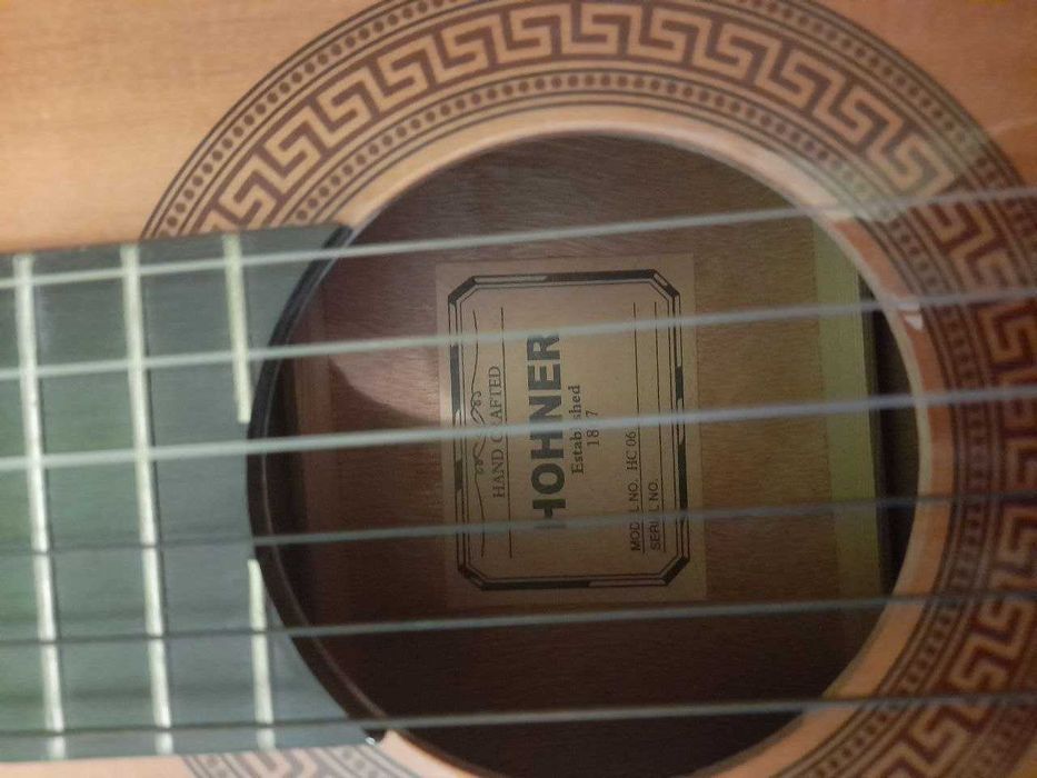 Продам класичну гітару Hohner HC-06 у відмінному стані