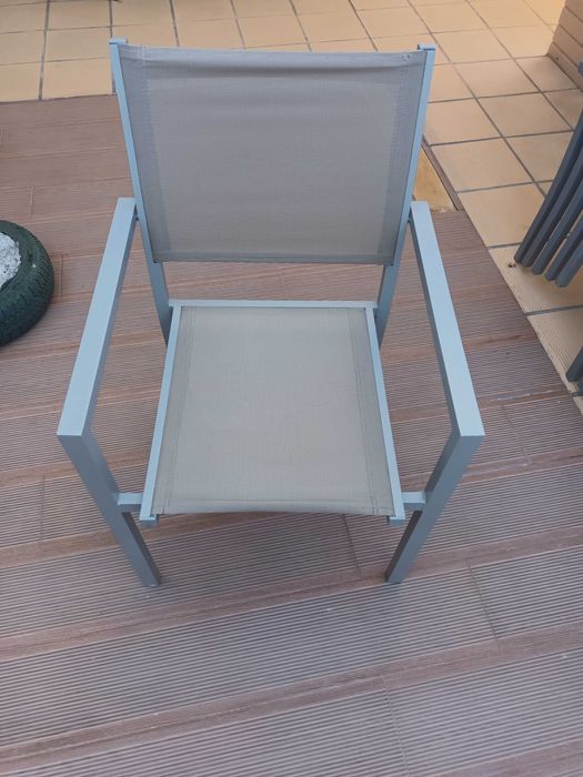 Vendo Conjunto 6 Cadeiras em Alumínio