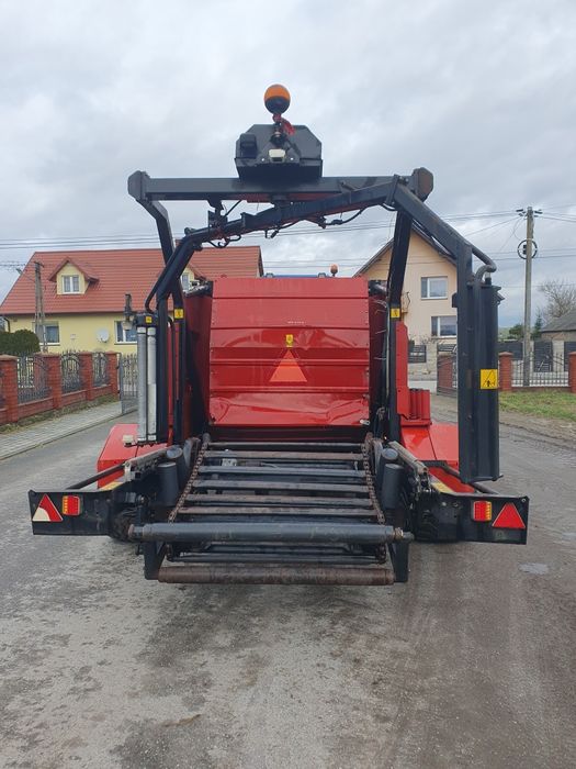 New holland 548 combi