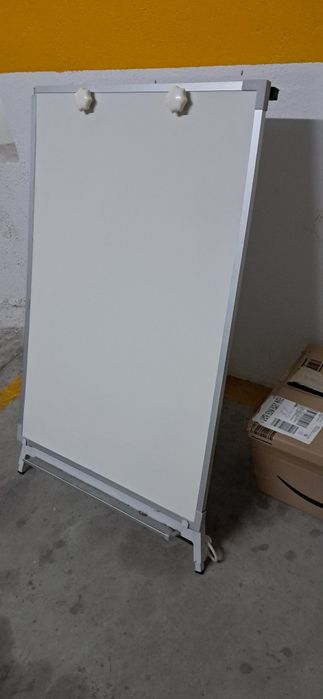 Quadro Magnético para Desenhar