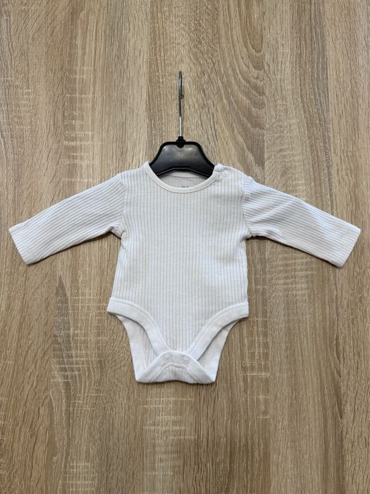 Бодік білий F&F бавовна 0–1 міс у гарному стані