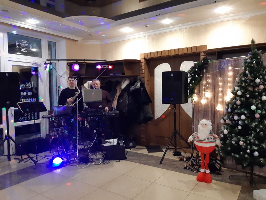 Жива музика саксофон вокал