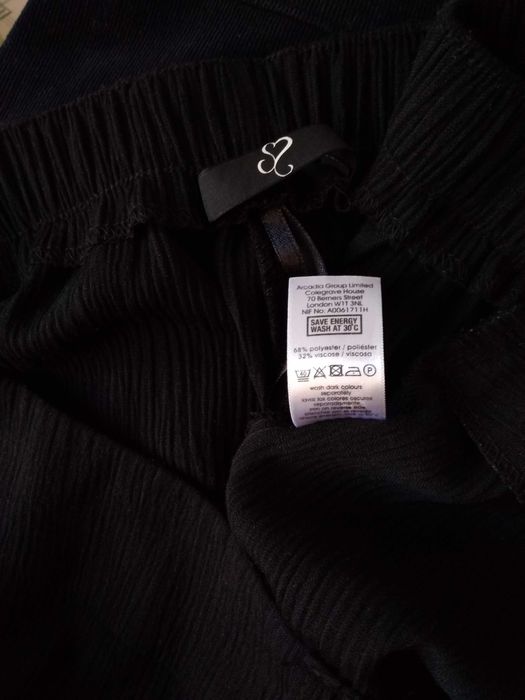 р 18 / 52-54 Чорні легкі штани жатка прямі широкі з високою талією