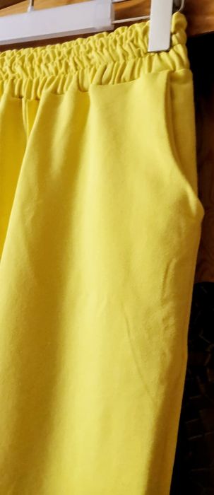 Nowy Żółty Bawełniany Dres M/L, Wassyl