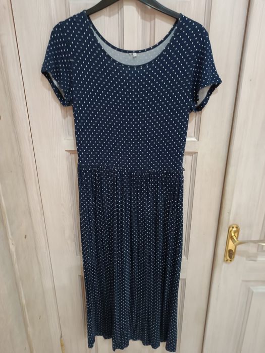 Плаття літні 44 46 різні