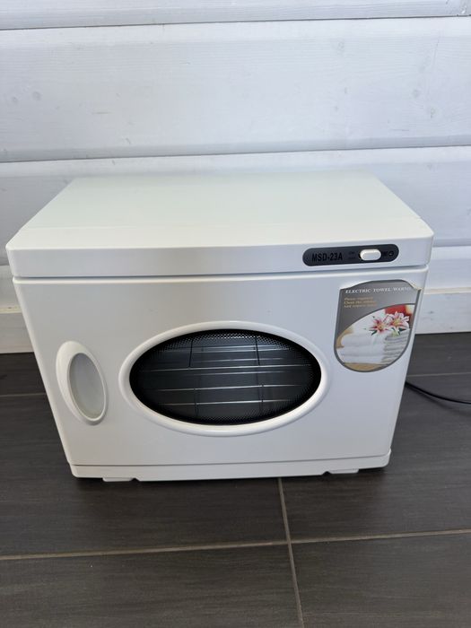 Podgrzewacz do ręczników ze sterylizatorem UV 23L MSD-23A Salon SPA