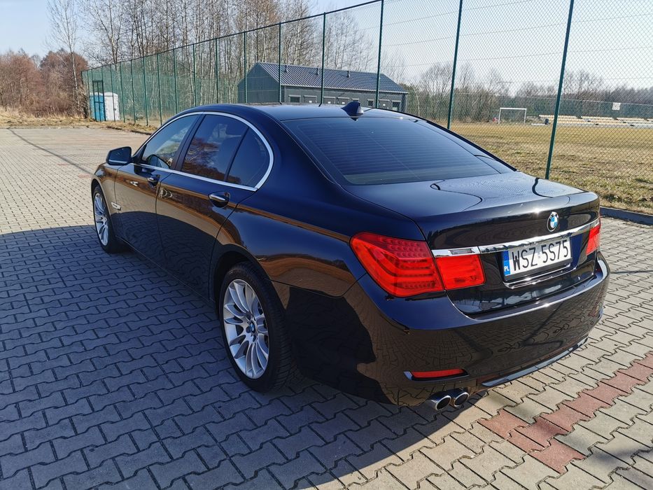 BMW seri 7 F01 3.0d