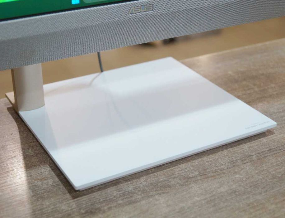 ЯК НОВИЙ Моноблок Asus (23.8" FullHD/Ryzen 3 5300U/RAM 8/SSD 256)TVOYO