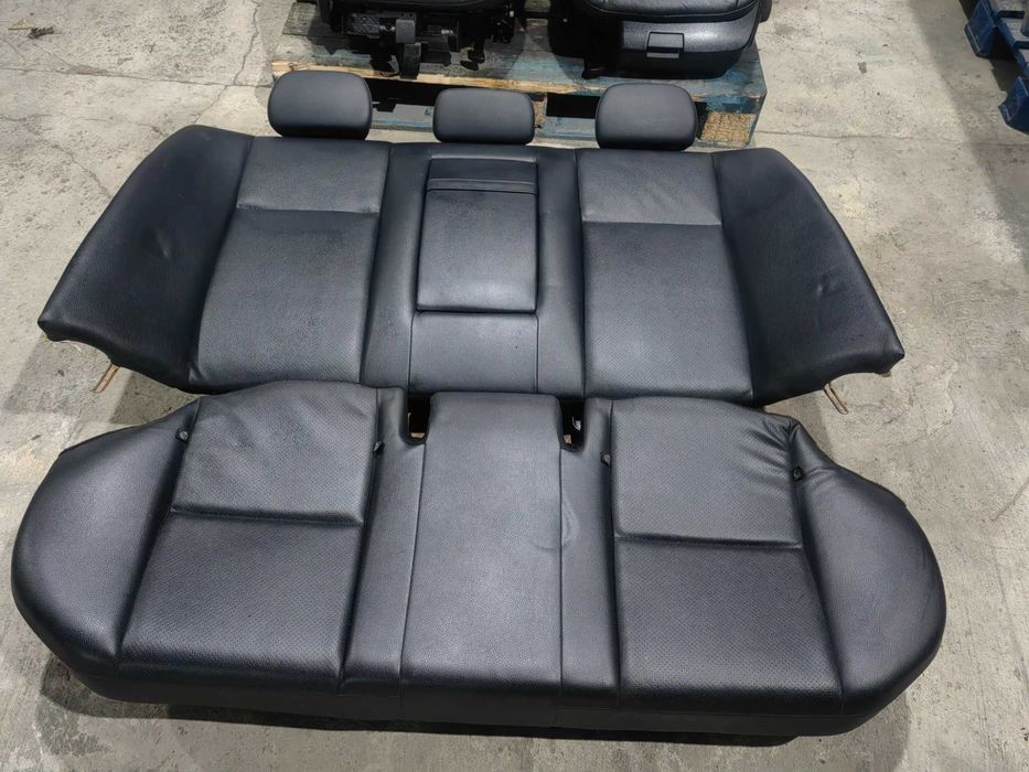 Bancos em couro Mercedes Class C W204 carro