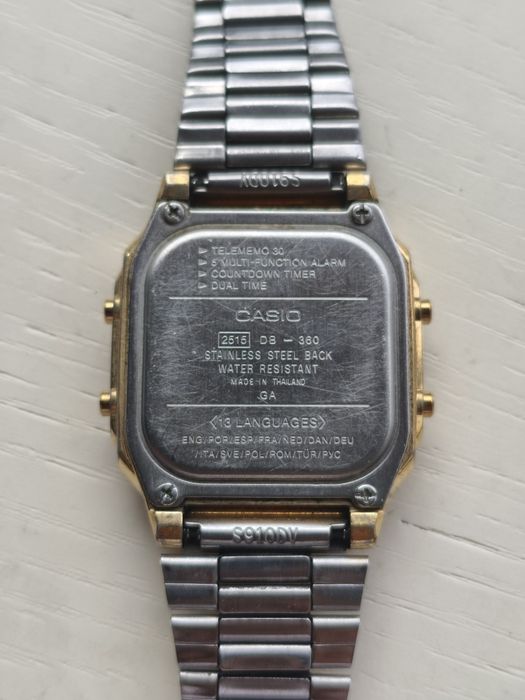 Casio relógio old school digital