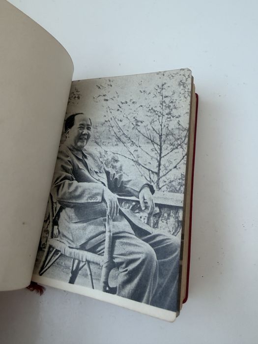 O Livrinho Vermelho / Uma Coleção de Clássicos Vermelhos dos Anos 60