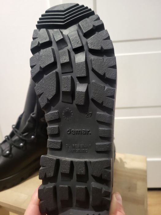 Na sprzedaż trzewiki zimowe