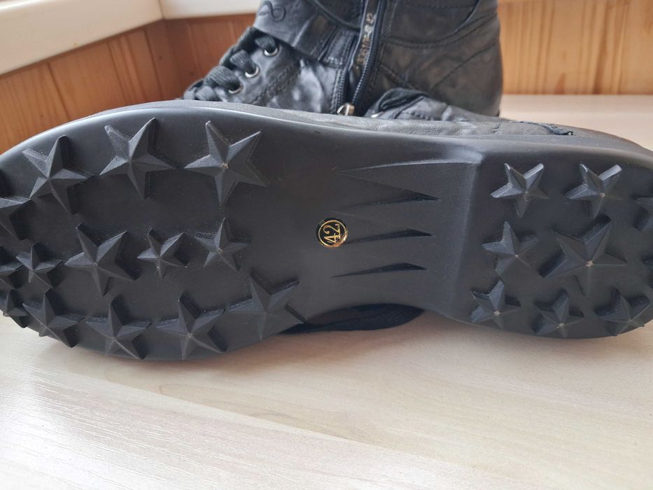 Шкіряні чоловічі чоботи
