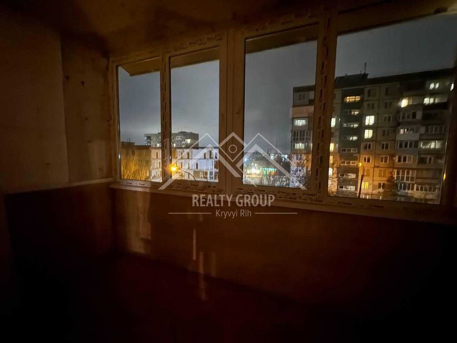 Продаж 3к квартири у центрі міста , вул Українська 5