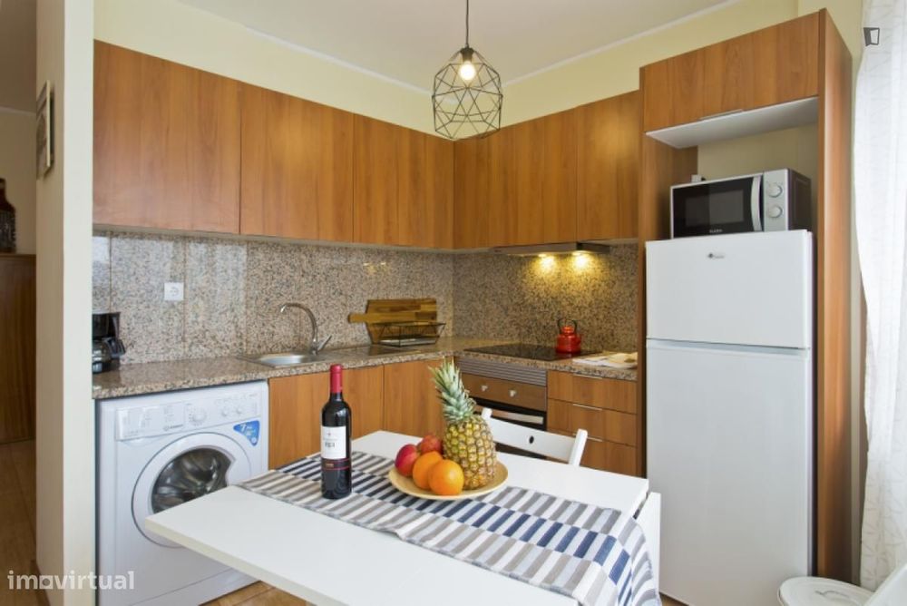 Apartamento com 1 quartos - localizado em Cedofeita Porto