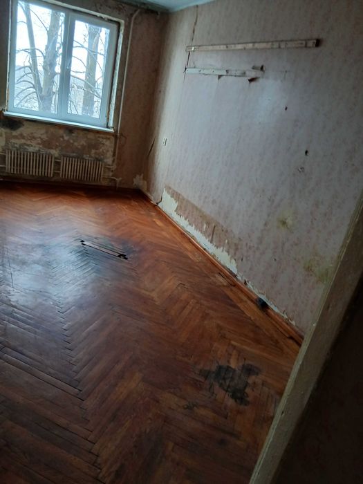 Продам 2-х кв. 606 м/р, ул. Светлая, 8
