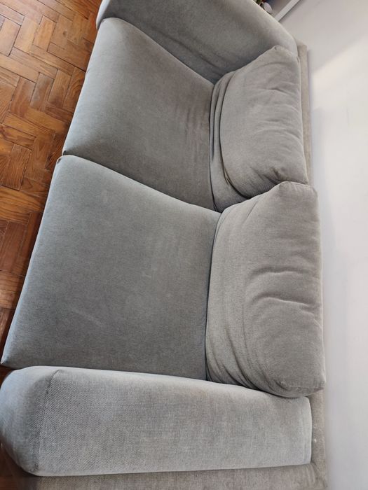 Sofá cinza 2m x 0.80m