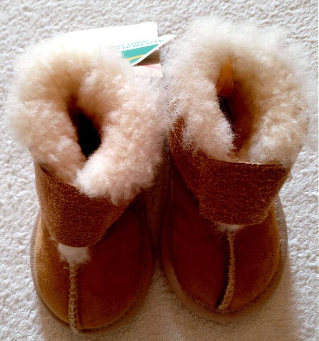 Nowe kozaczki trzewiki  UGG naturalna skóra cieplutkie 22