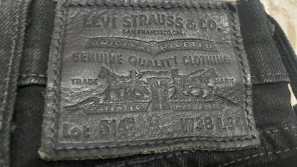 Calças Jeans Levi’s 514 Straight Pretas - W38 L34