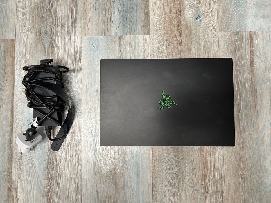 Razer Blade 2019 Mid Base