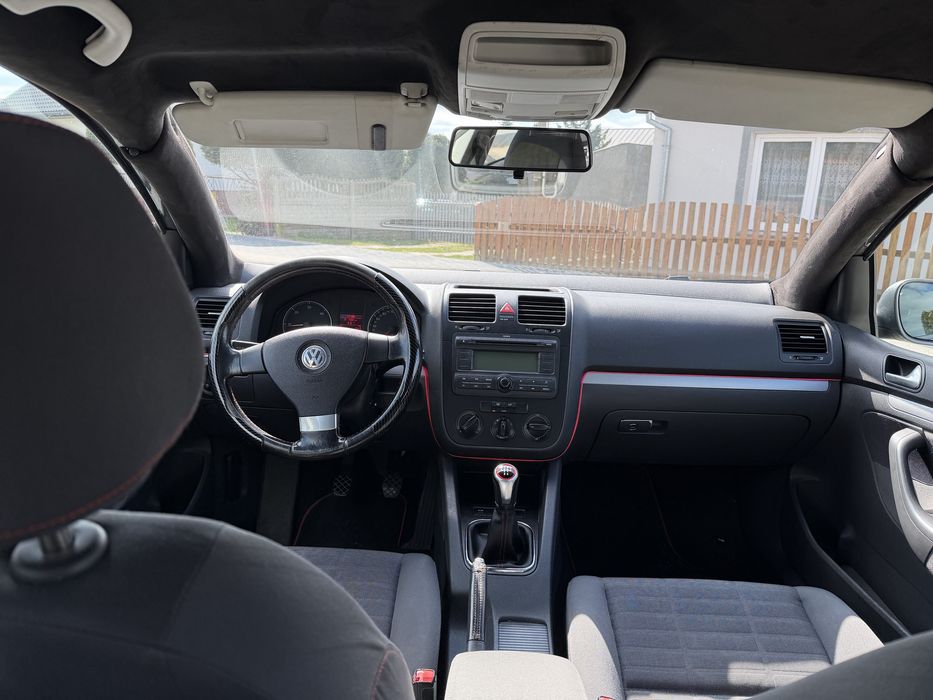 Golf V 1.9 TDI stan bdb auto prywatne