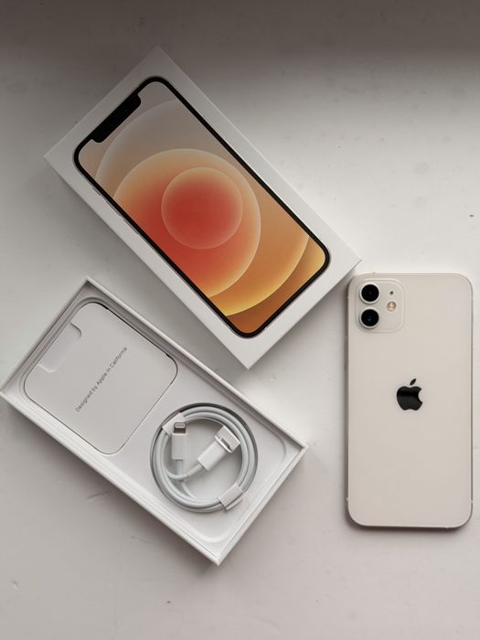 Telefon iPhone 12