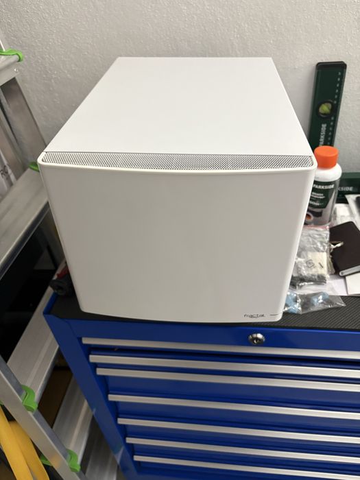 Caixa ITX Fractal Node 304