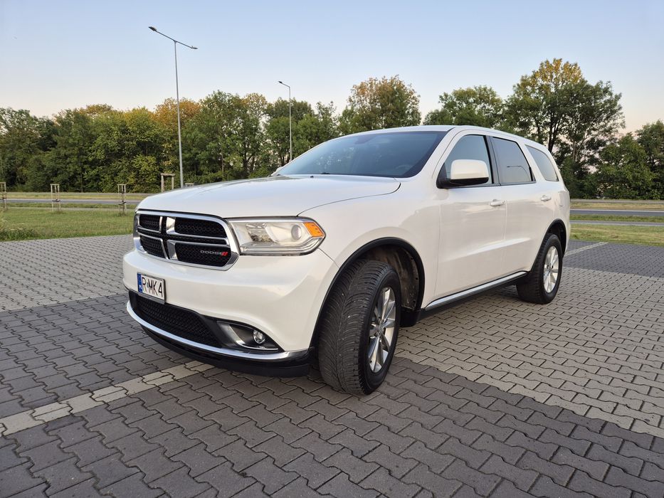 Dodge Durang SXT biała perła