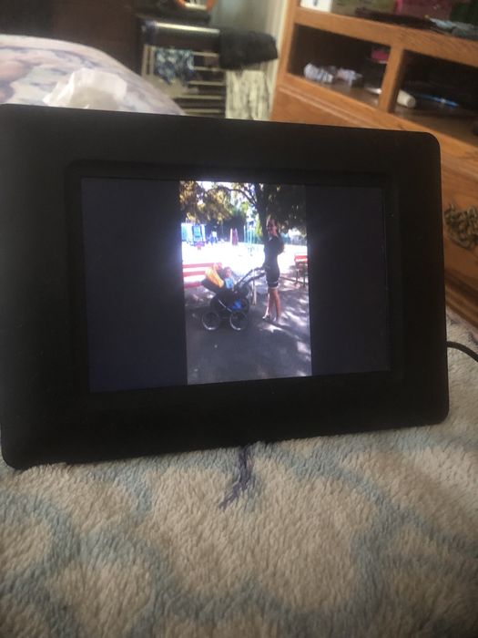 Электронная фоторамка под флешку