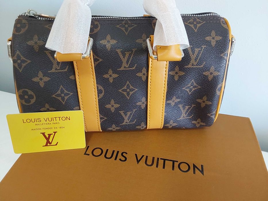 Bolsa Louis Vuitton.