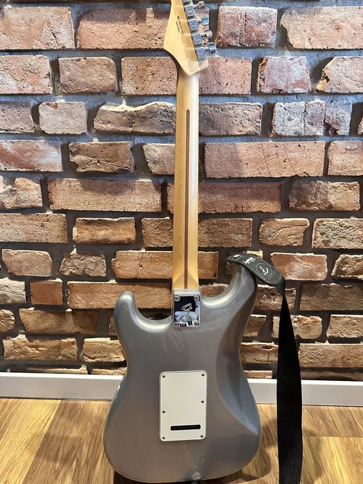 Fender Player Stratocaster PF Silver – stan bardzo dobry