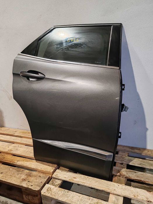 Drzwi prawe tylne EVLC w kolor Peugeot 3008 II wysyłka