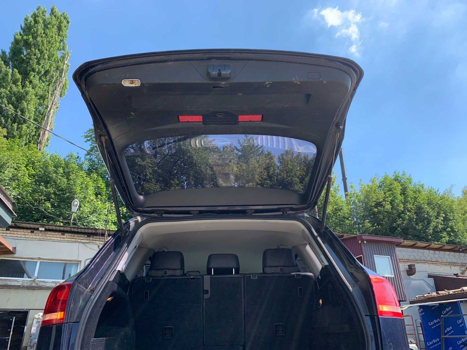 Розборка Туарег НФ шрот синій Z2 / H5X Touareg NF розборка зеркала КПП