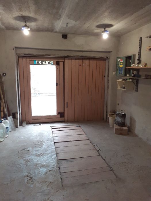 Продам гараж, на Олексеевке ул. Ахсарова