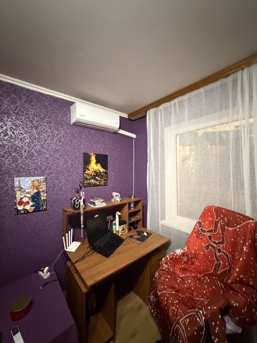 Продаж 2 кімнатної квартири по вулиці Симоненка 5а