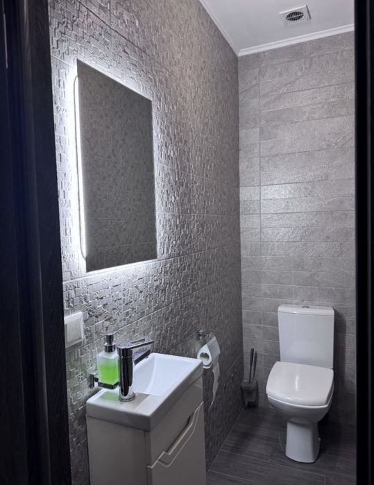 Продається 2-х кімнатна квартира на Каскаді