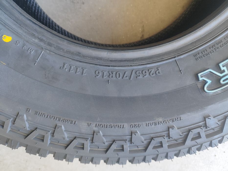 2 pneus NOVOS 265/70R16 Conforser - Oferta dos Portes