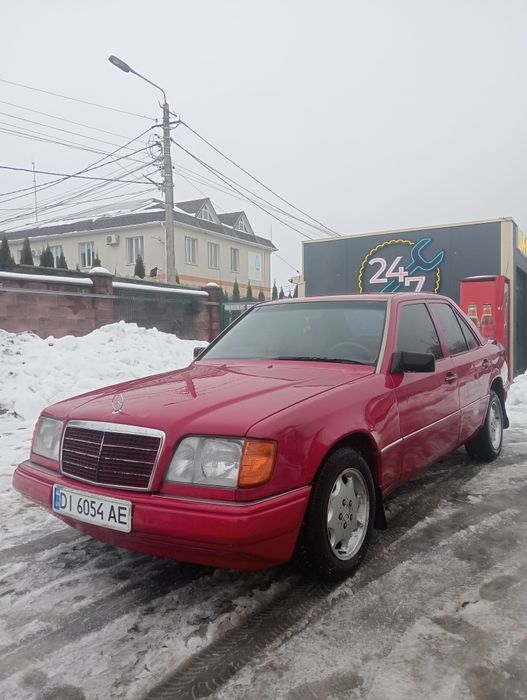 Продаю свій Мерседес 124