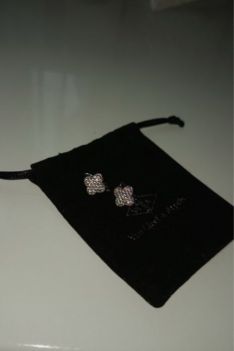 Сережки Van Cleef & Arpels