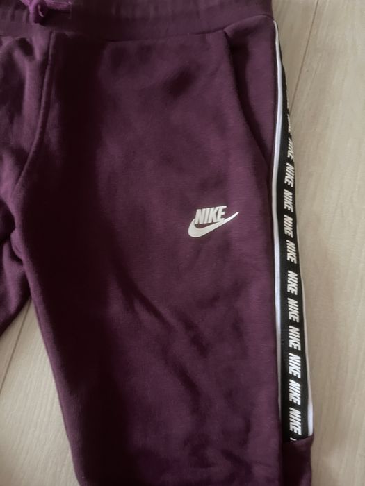 Штани жіночі Nike