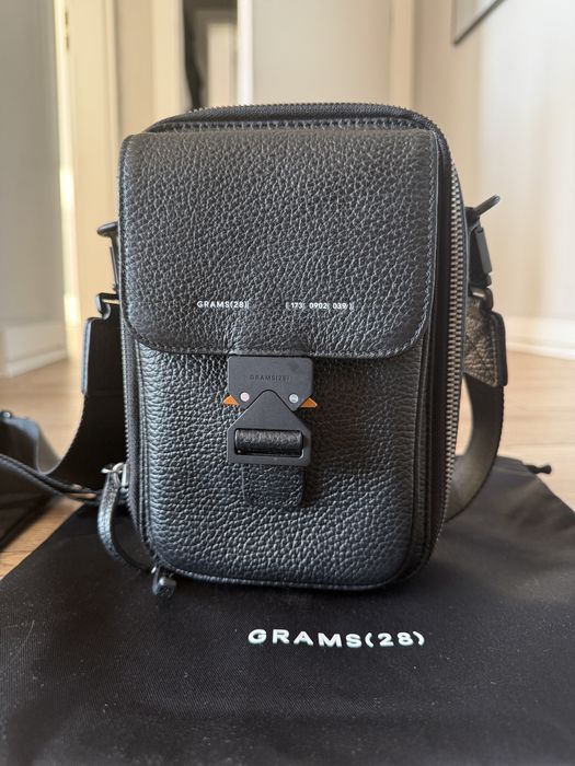 GRAMS28 173 Vertical Sling 2.0 Black – skórzana torba męska, komplet