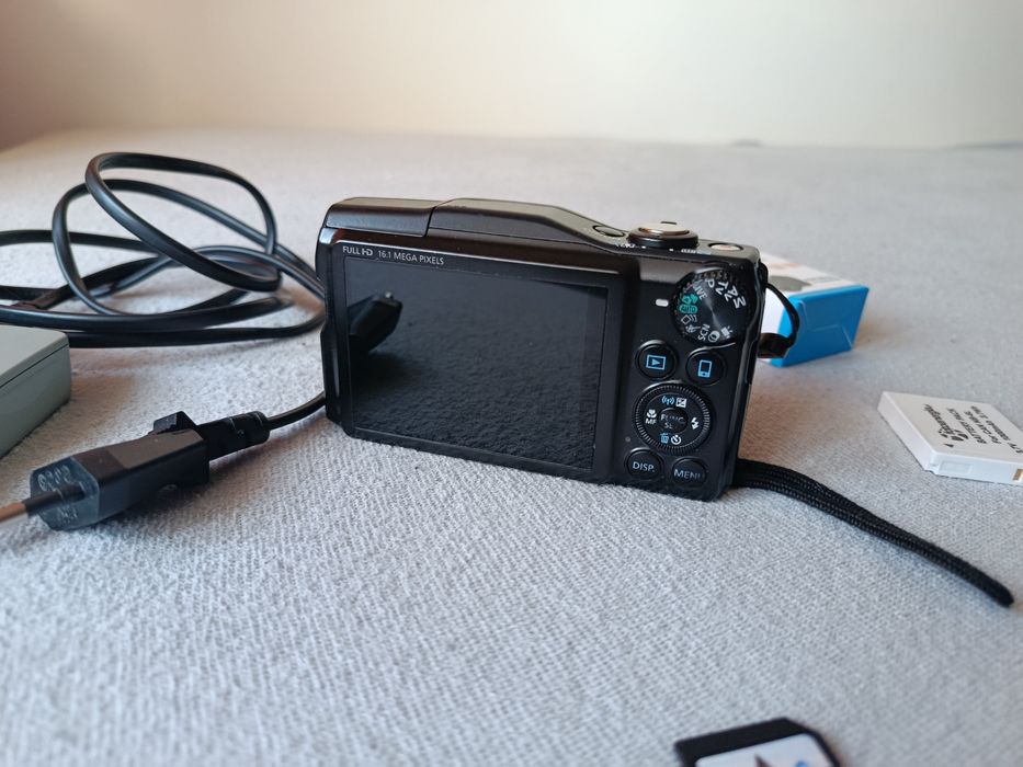Aparat Canon Power Shot SX700 HS WiFi